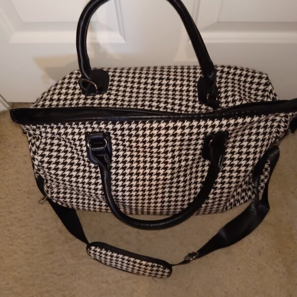 Tweeted Duffle Bag - Picture 2 of 5